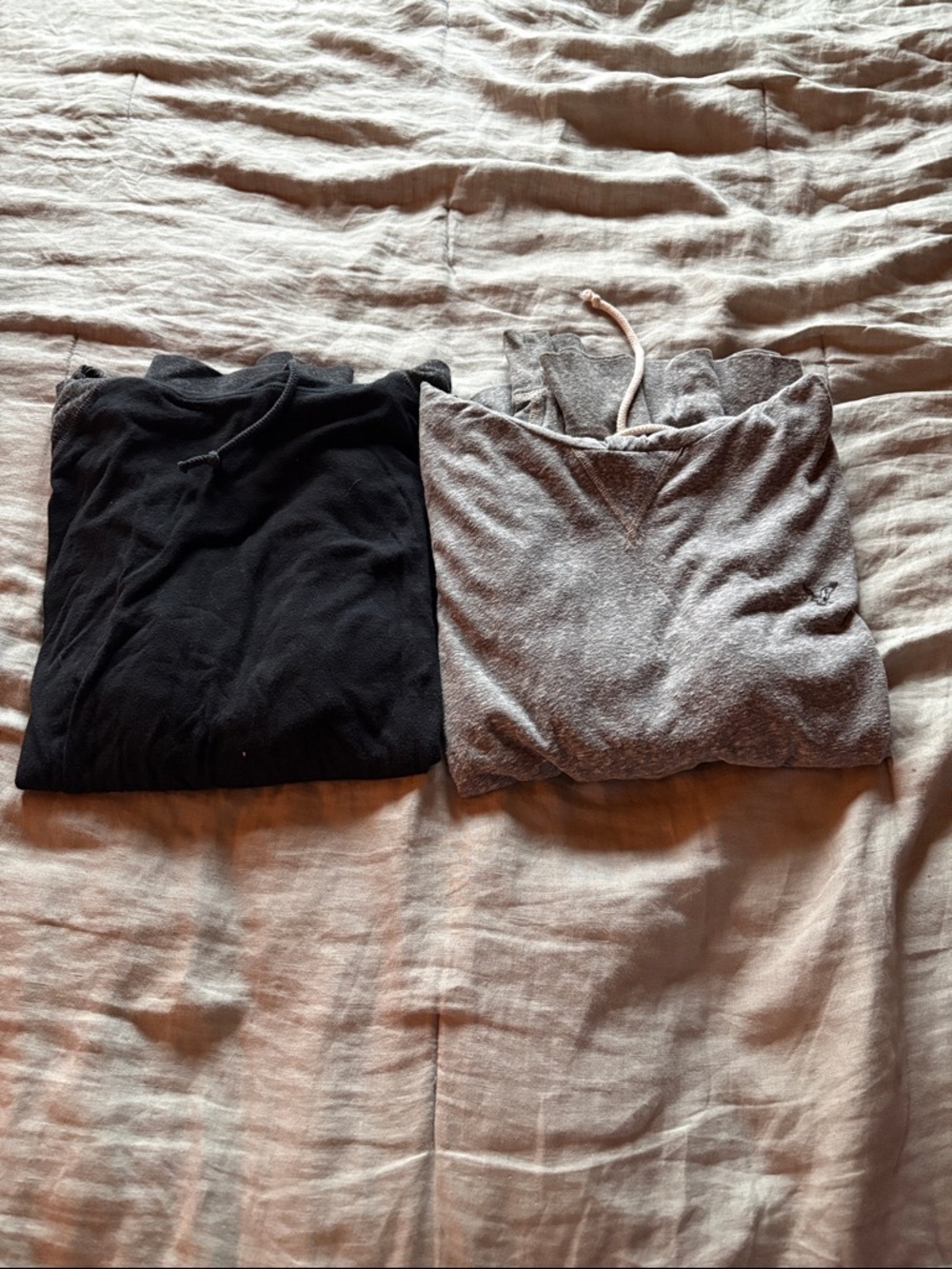 American Eagle Outfitters Men's Crewneck Sweaters - Gray and Black - Picture 2 of 6